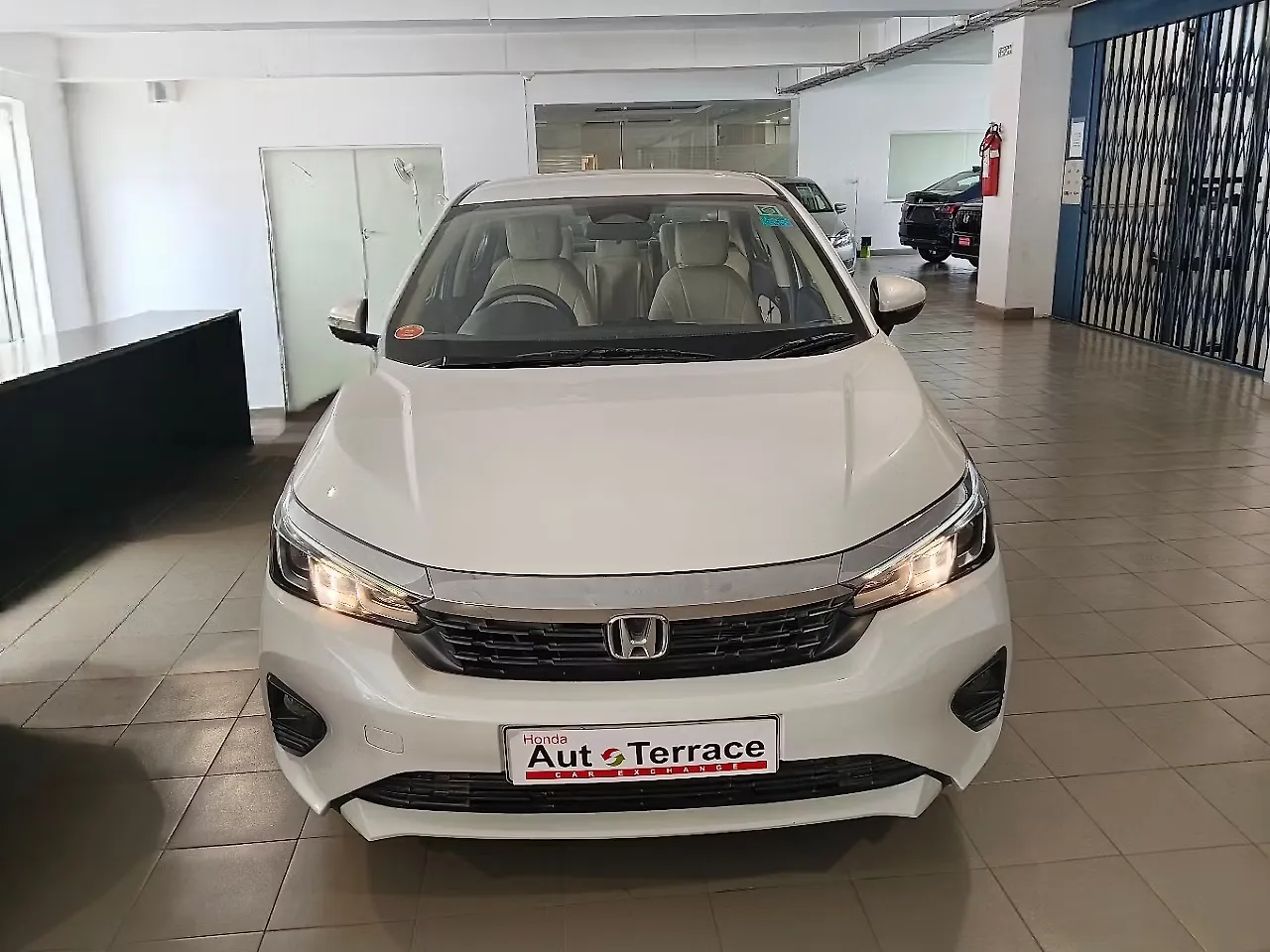 2023 Honda City V Petrol CVT [2023-2025] 1