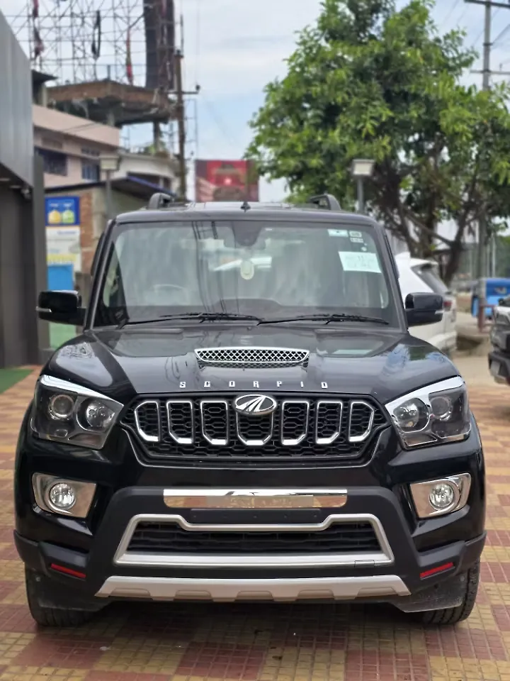 2022 Mahindra Scorpio S11 Diesel Turbo Manual 7 STR CC 1