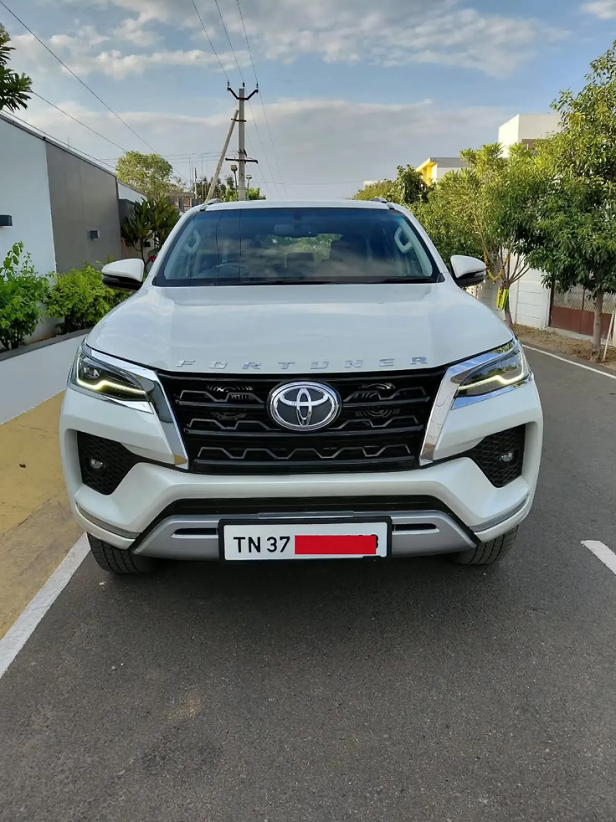2022 Toyota Fortuner 4X4 AT 2.8 Diesel 1