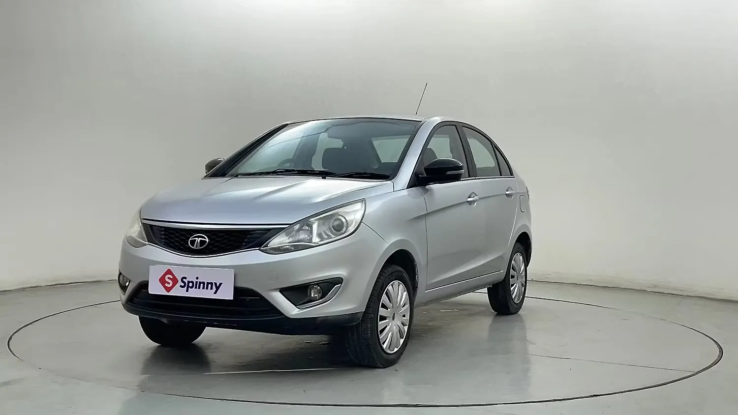 Used 2015 Tata Zest XM Petrol for sale in Bangalore at Rs.3,49,000