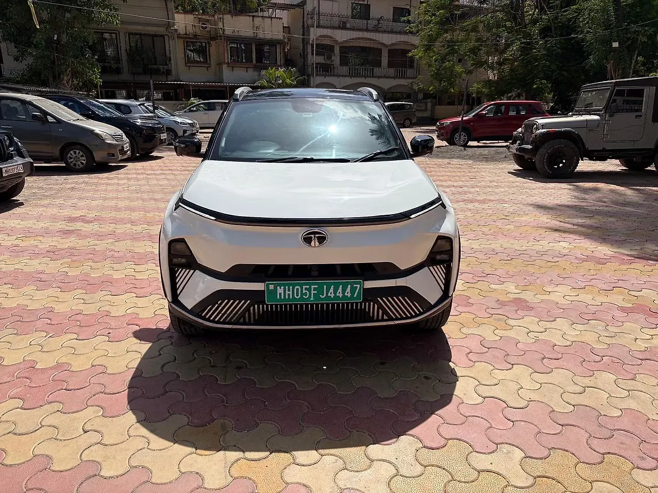 2024 टाटा नेक्सन ईवी Empowered 30.0 kWh 1