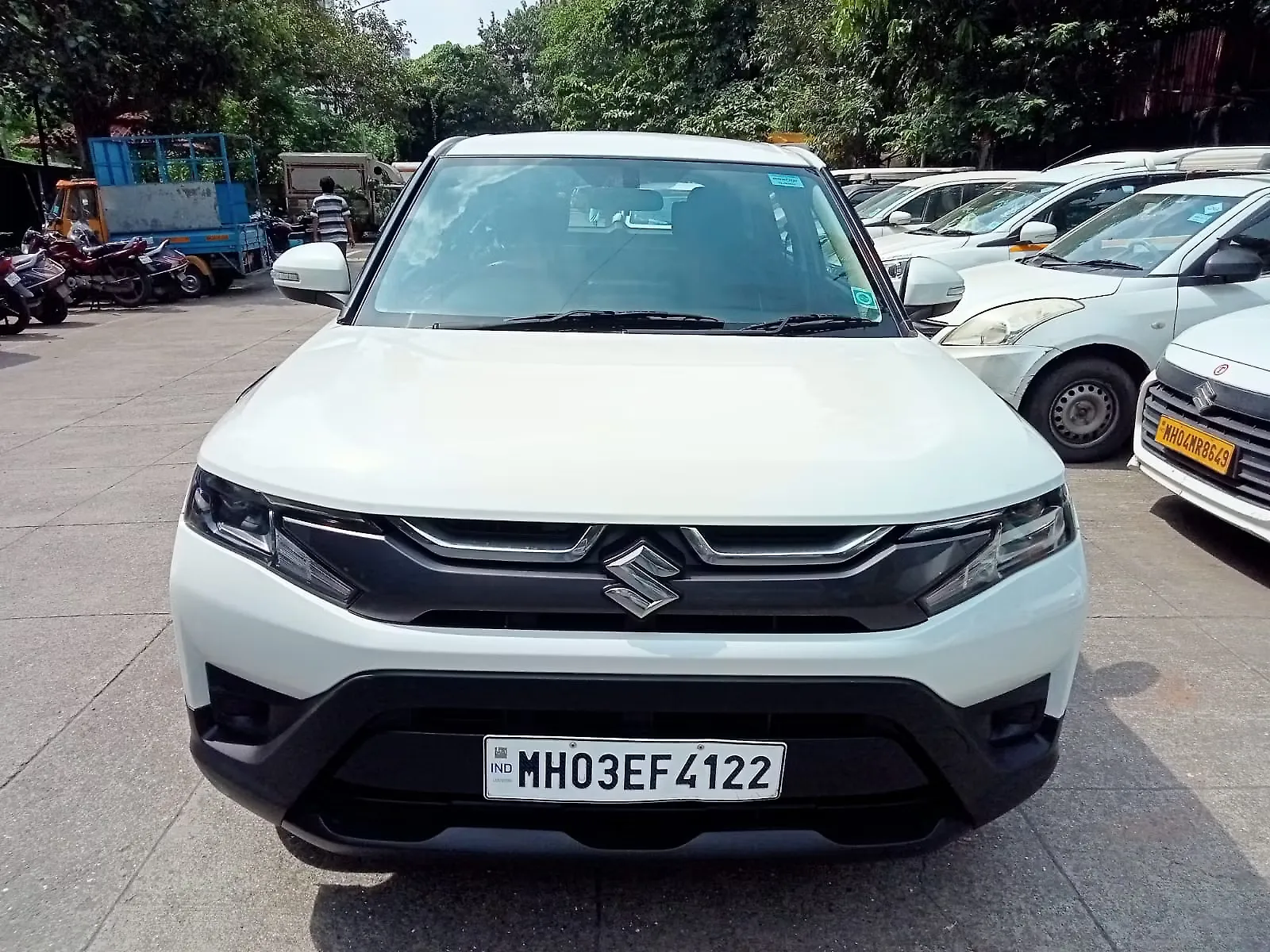 2023 Maruti Suzuki Vitara Brezza Vxi AT [2023-2025] 1