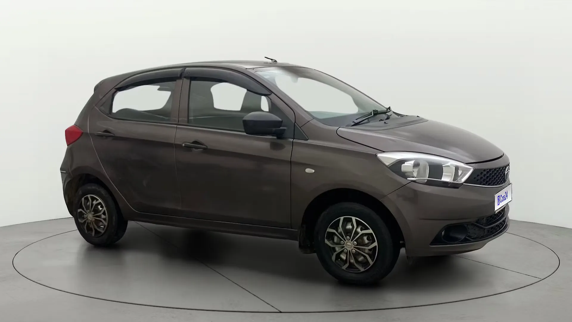 2019 Tata Tiago Revotron XE 1