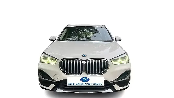 2022 BMW X1 sDrive20d xLine 1