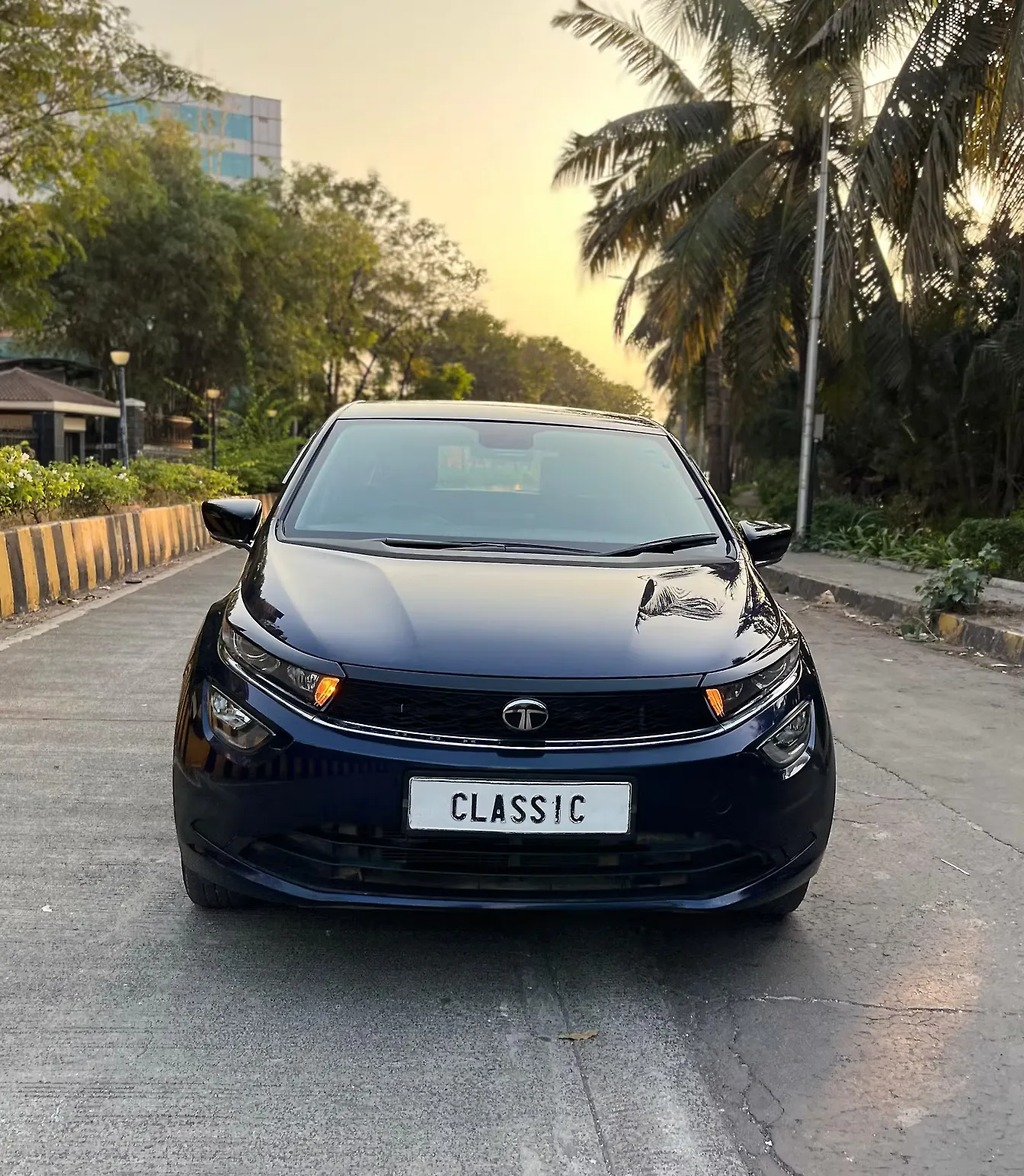 2024 Tata Altroz XZ Plus (S) iCNG 1