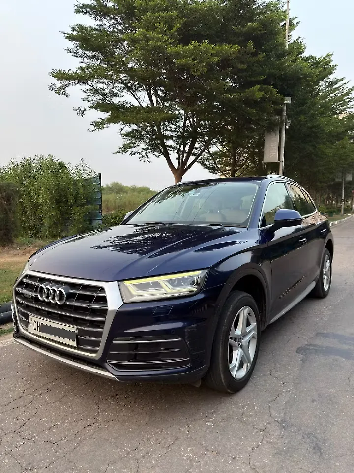 2018 Audi Q5 35 TDI Premium Plus 1