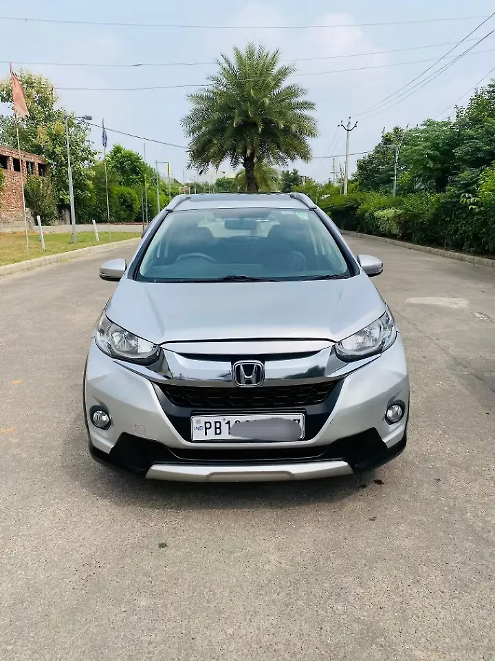 2018 Honda WR-V VX MT Diesel 1