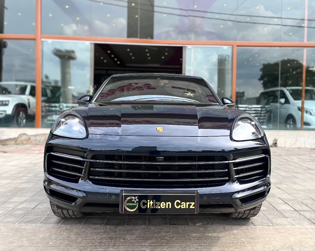 2022 Porsche Cayenne Platinum Edition [2022-2023] 1