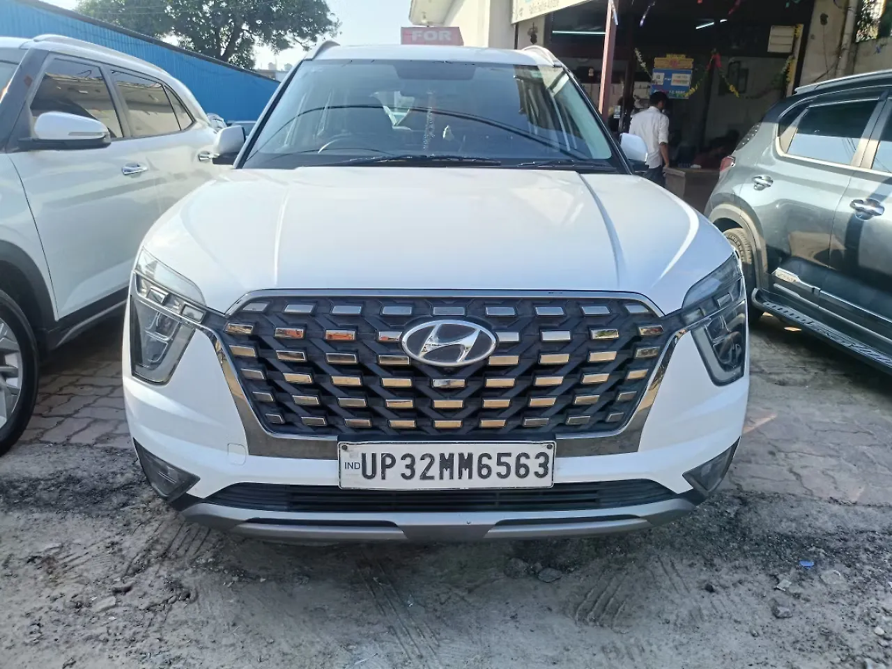 2021 Hyundai Alcazar Signature 6 STR 1.5 Diesel 1