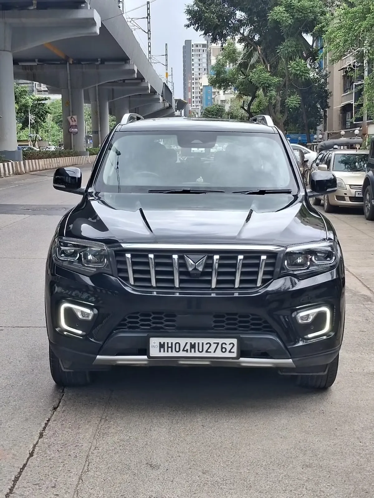 2025 Mahindra Scorpio N Z8 L 2WD Diesel 2.2L Turbo Automatic 7 STR 1