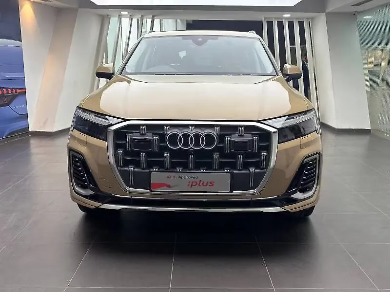 2024 Audi Q7 Technology 55 TFSI 1