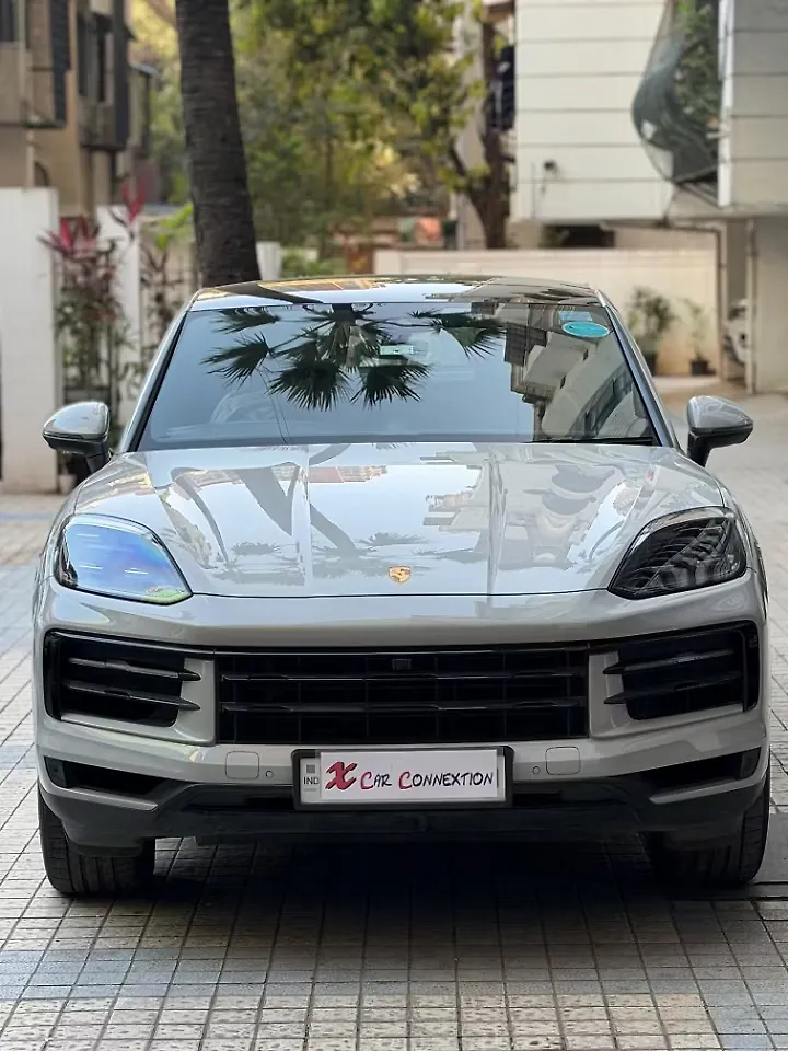 2024 Porsche Cayenne Coupe Base 1