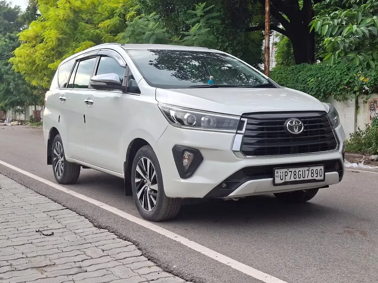 2021 Toyota Innova Crysta ZX 2.4 7 STR 1