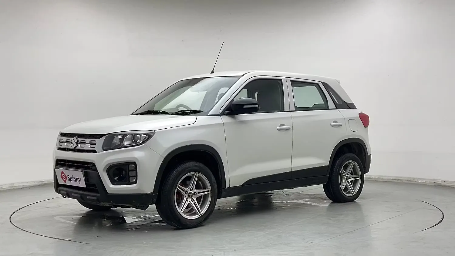 2021 Maruti Suzuki Vitara Brezza LXi 1