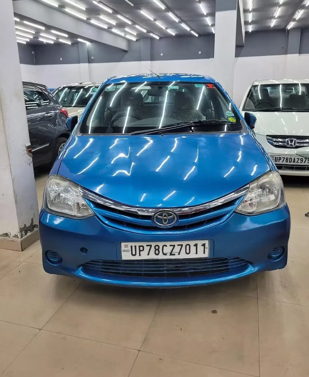 2013 Toyota Etios Liva Xclusive Petrol 1