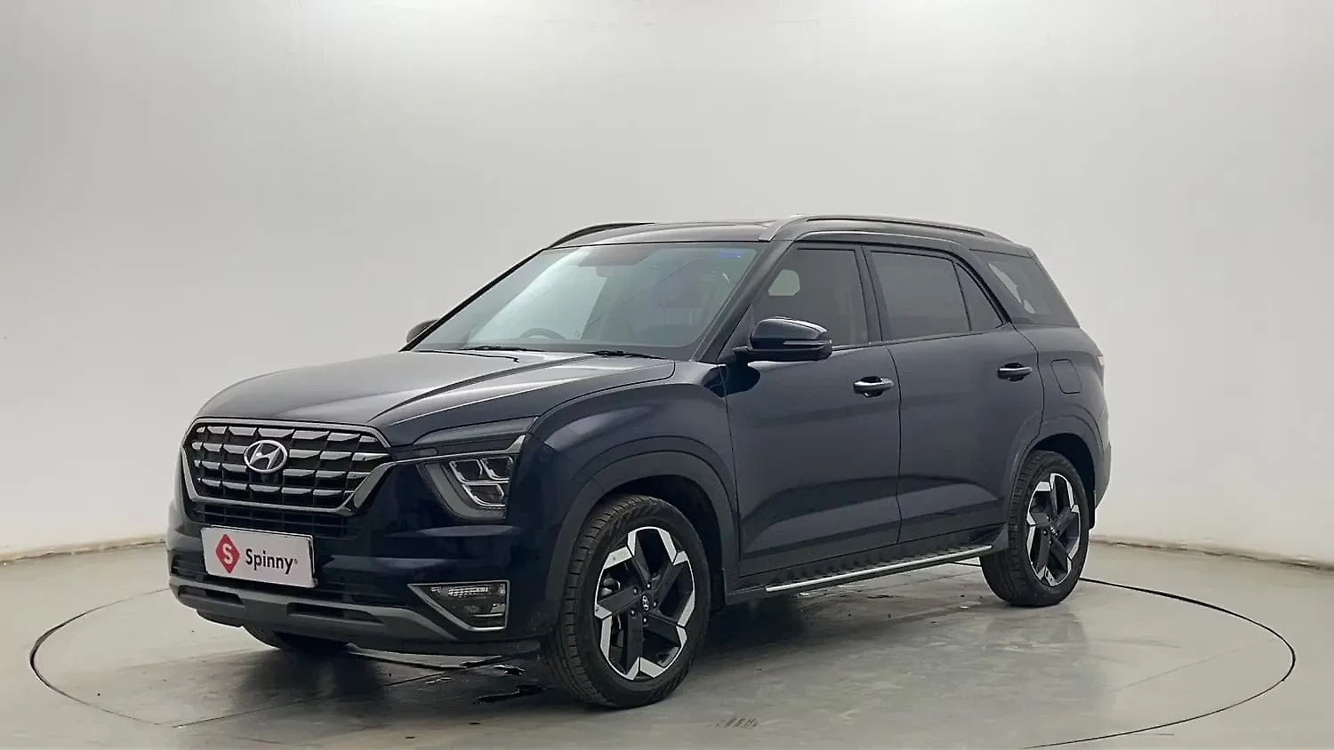 2023 Hyundai Alcazar Signature (O) 6 STR 1.5 Petrol DCT 1