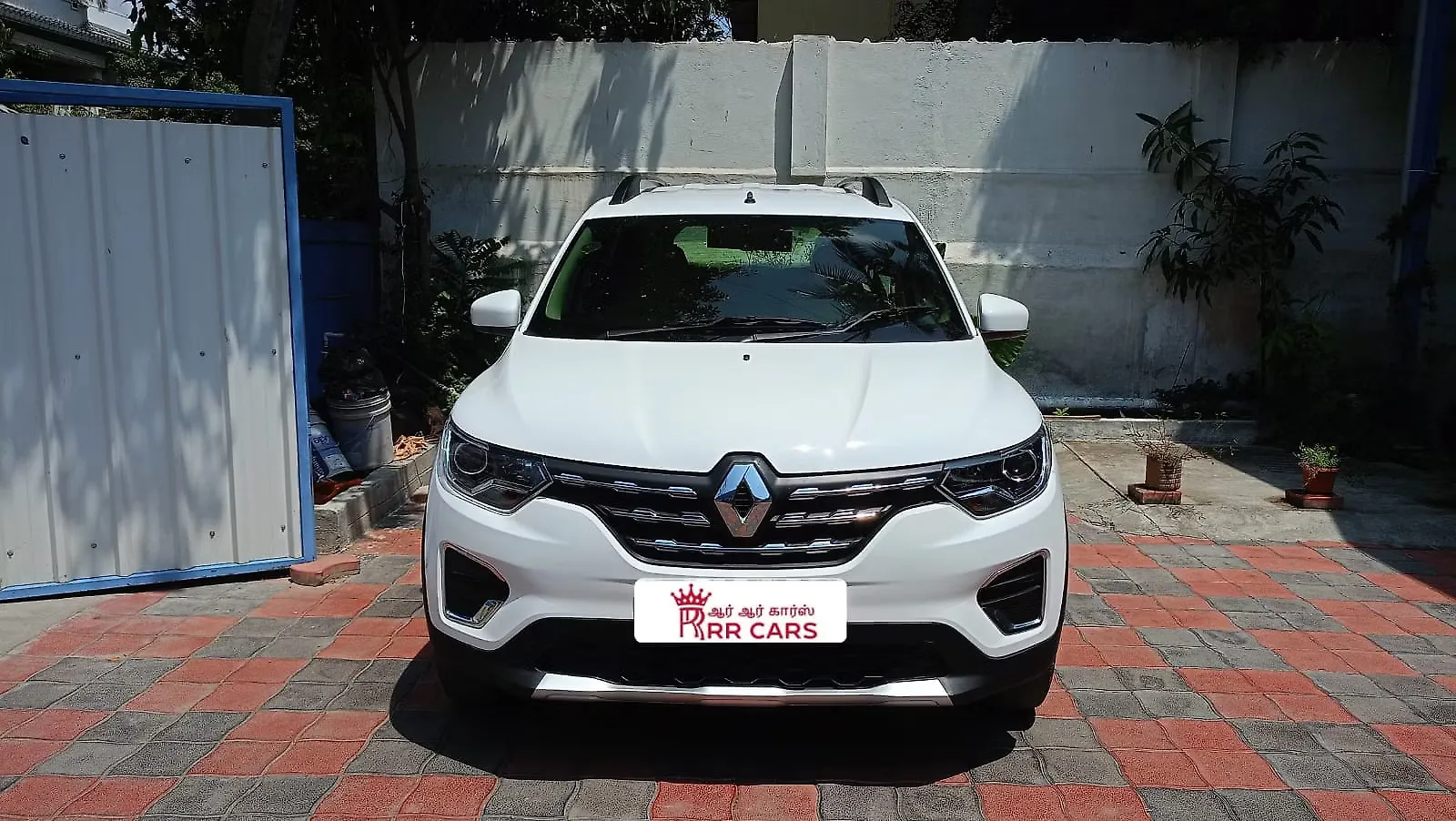 2020 Renault Triber RXZ EASY-R AMT 1