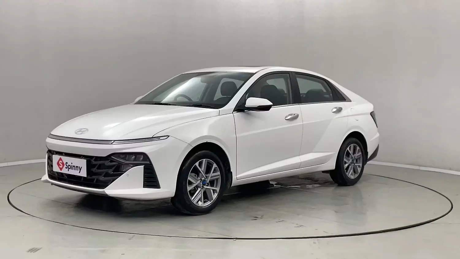 2024 Hyundai Verna SX Petrol 1.5L Manual 1