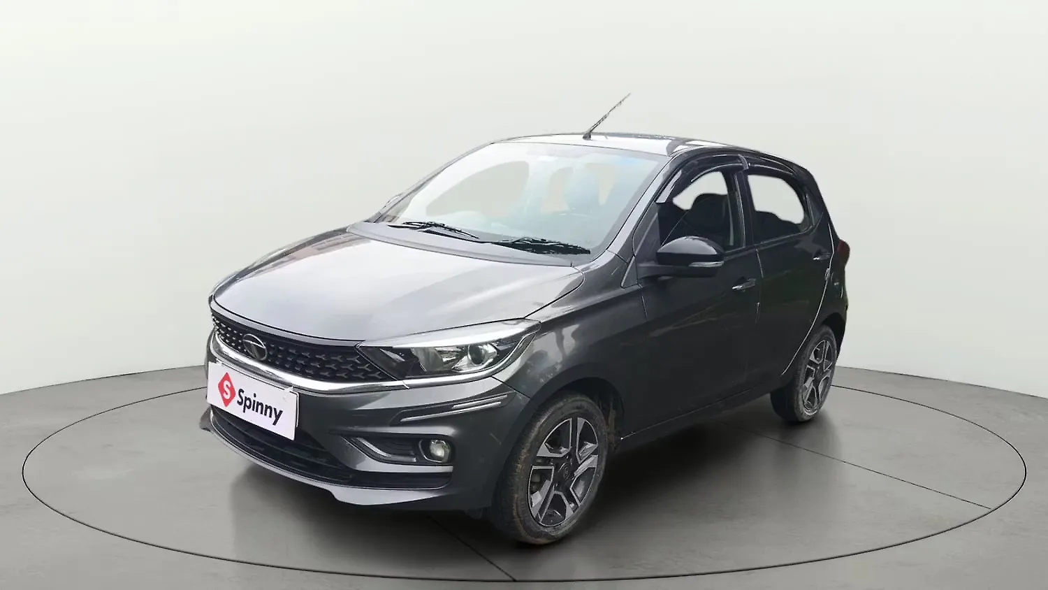 2022 Tata Tiago XZ Plus [2020-2023] 1