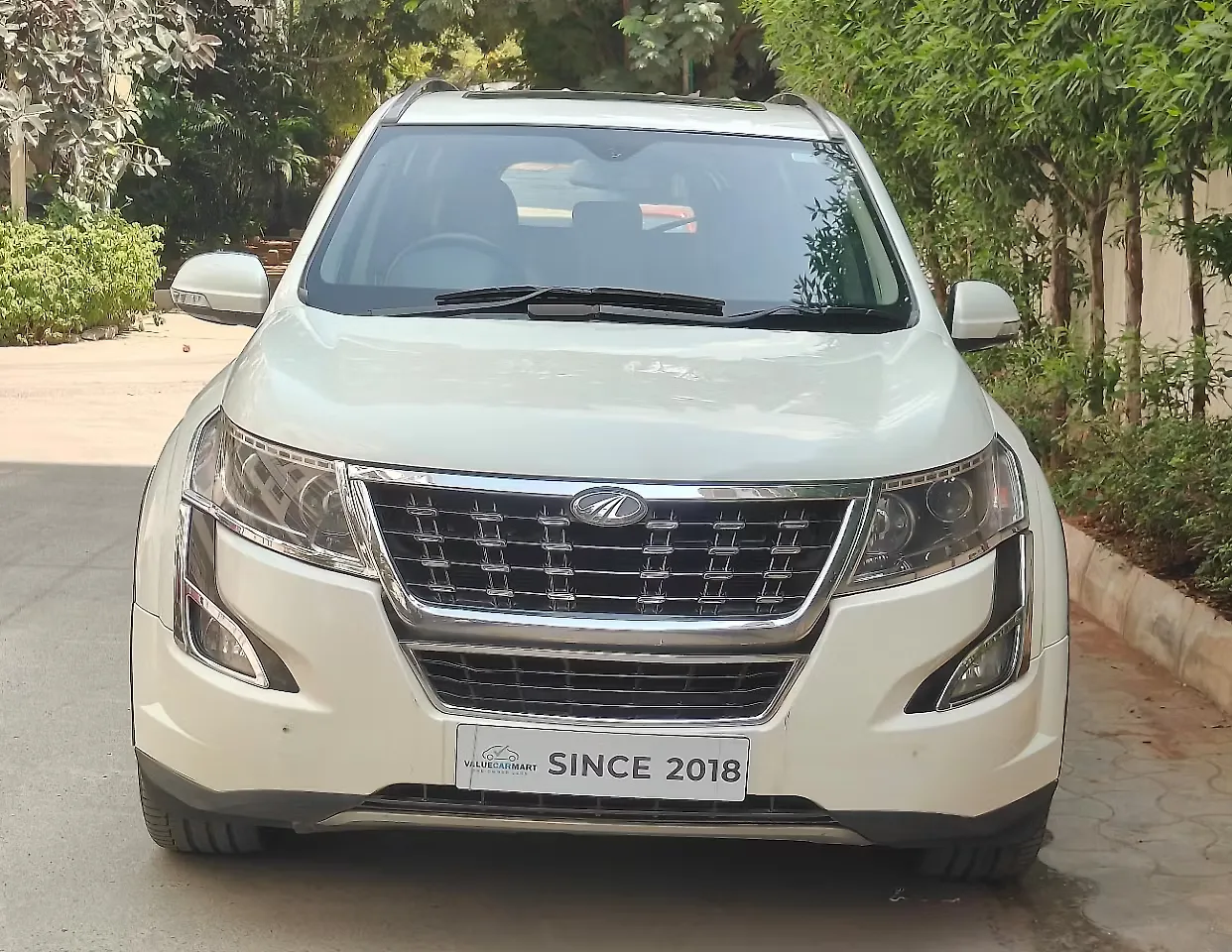 2021 Mahindra XUV500 W11 Opt AT 1