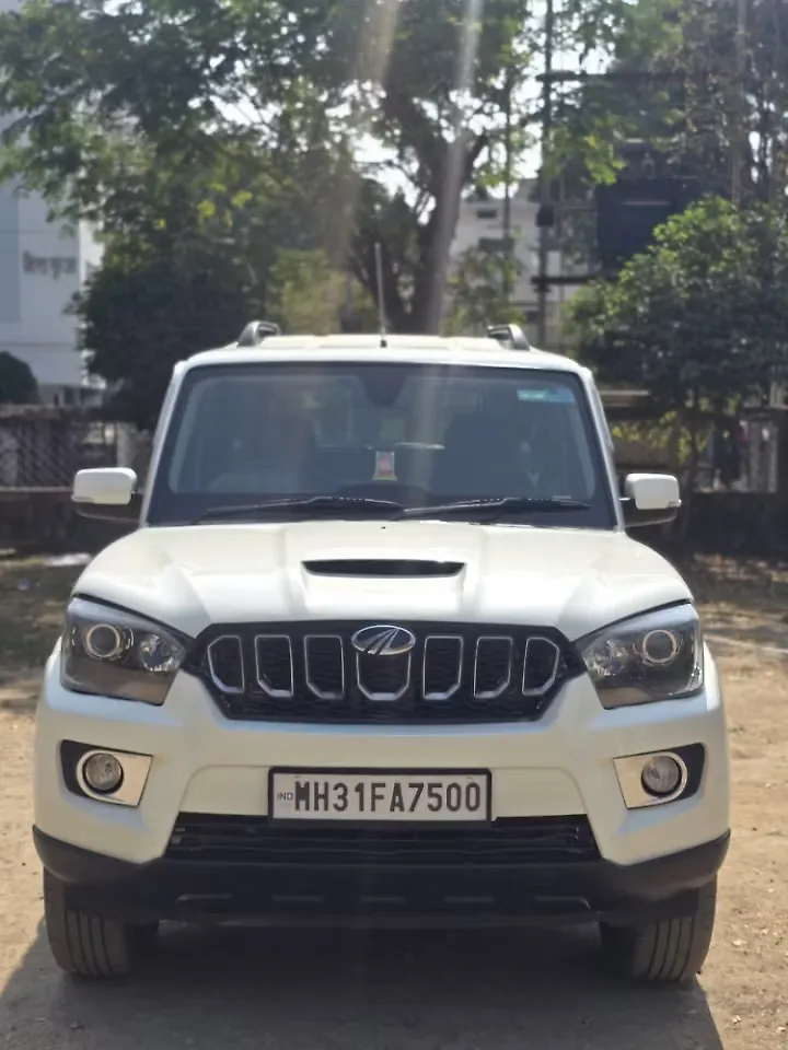 2018 Mahindra Scorpio S11 2WD 7 STR 1