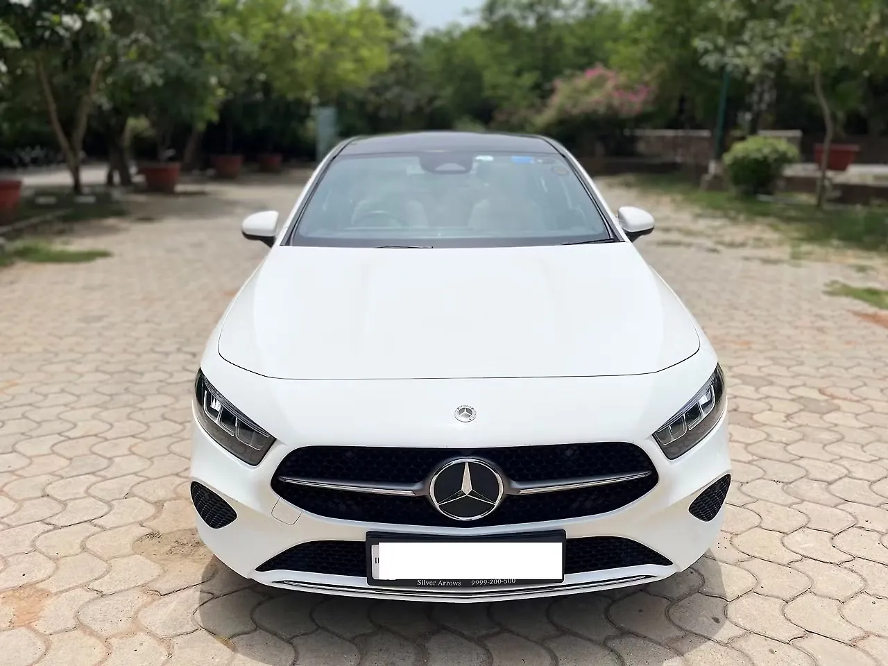 2023 Mercedes-Benz A-Class Limousine 200 1
