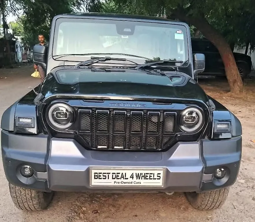 2025 Mahindra Thar Roxx AX7 L 2WD Diesel 2.2L Turbo Manual 1