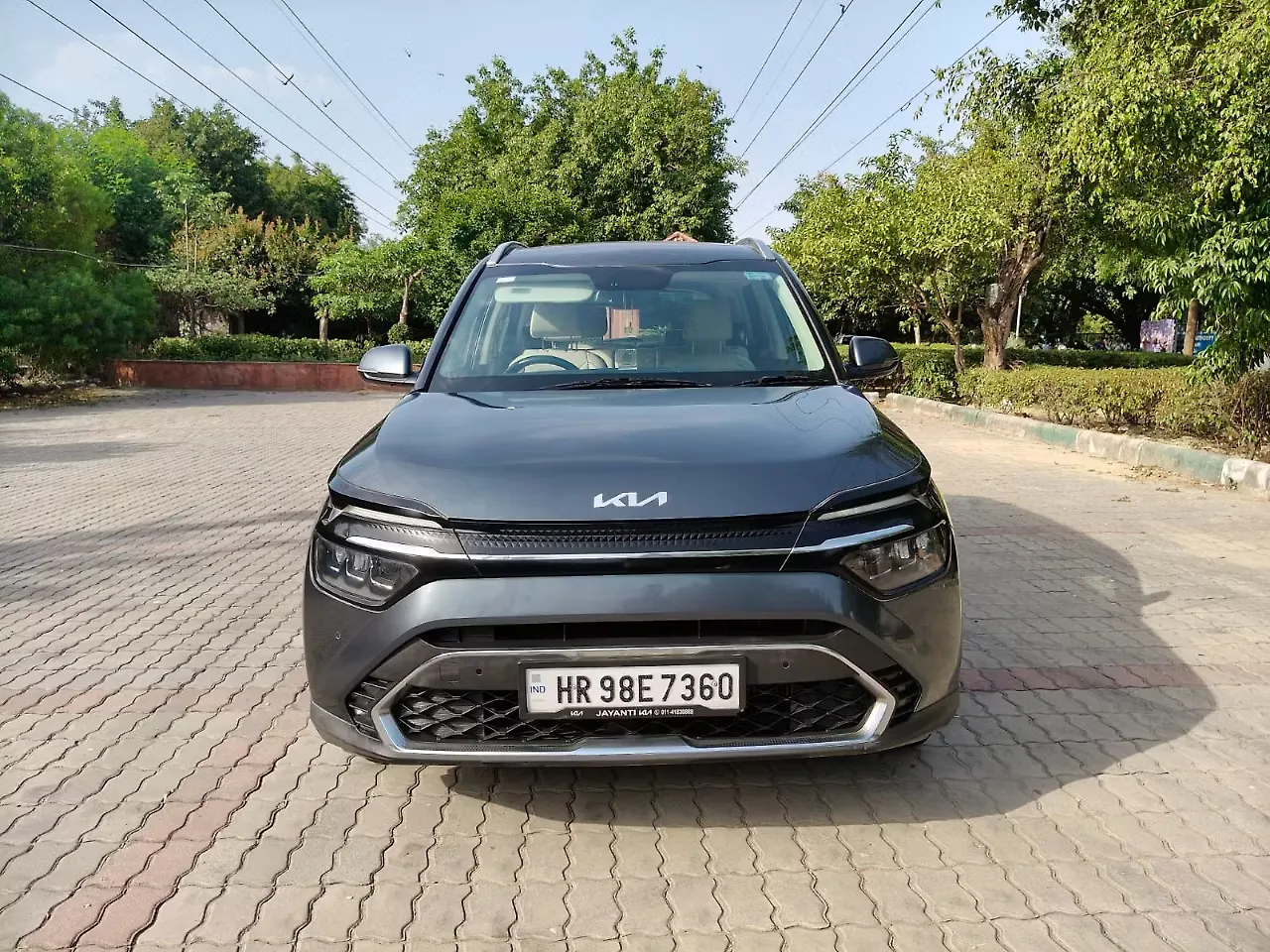 2022 Kia Carens Luxury Plus 1.4 Petrol DCT 7 STR 1