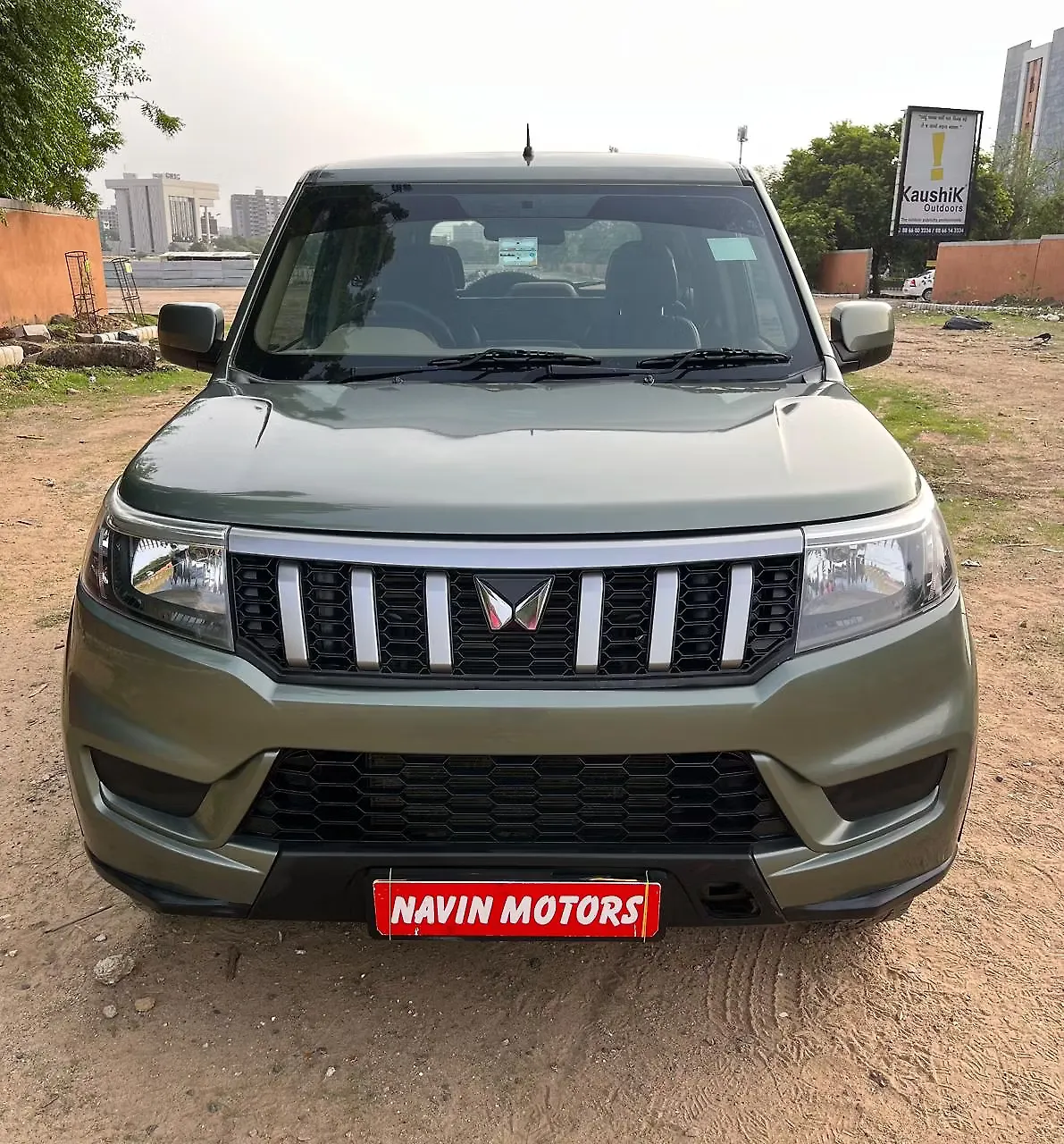 2023 Mahindra Bolero Neo N8 [2023-2025] 1