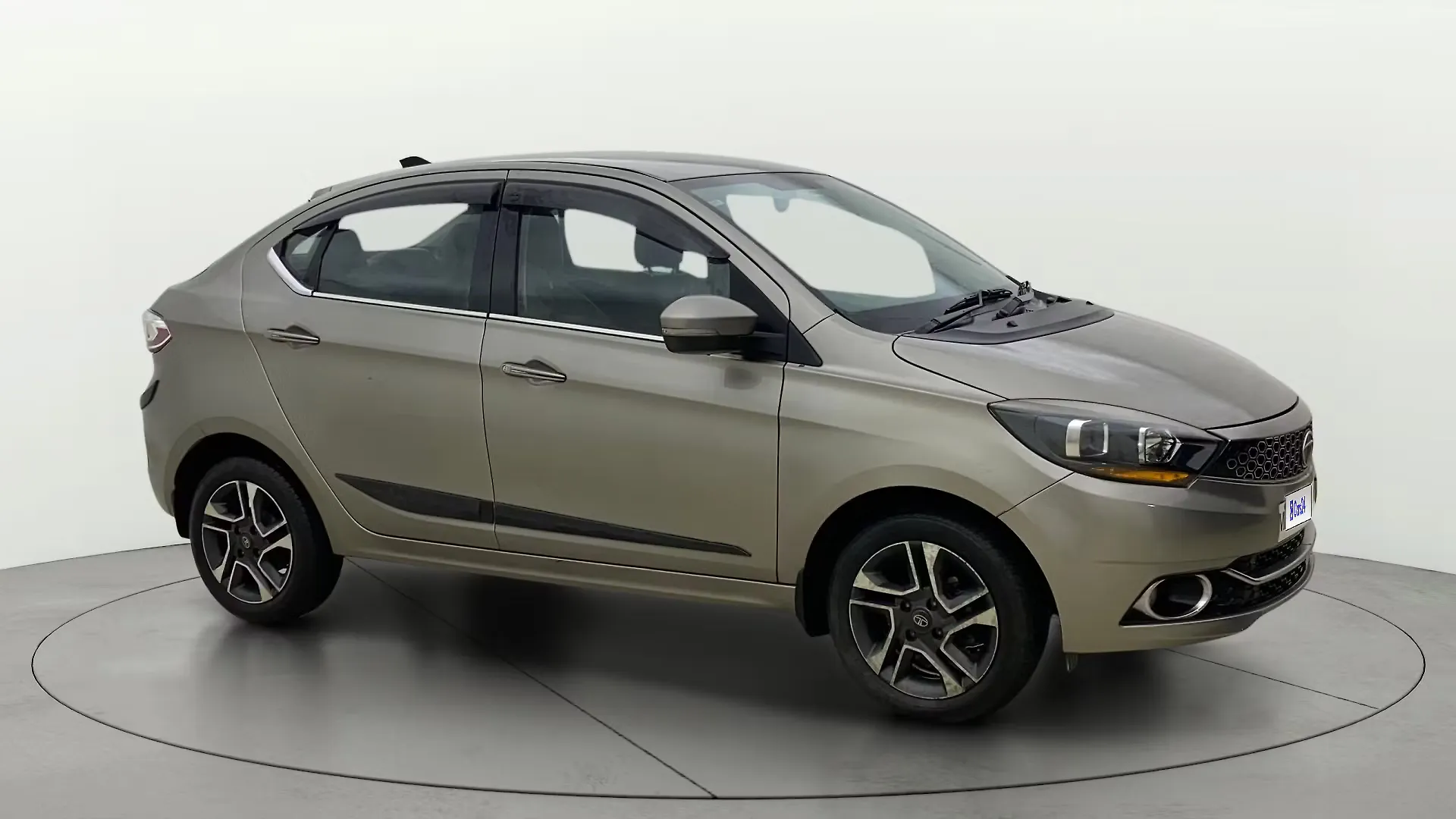 2018 Tata Tigor Revotron XZ+ 1