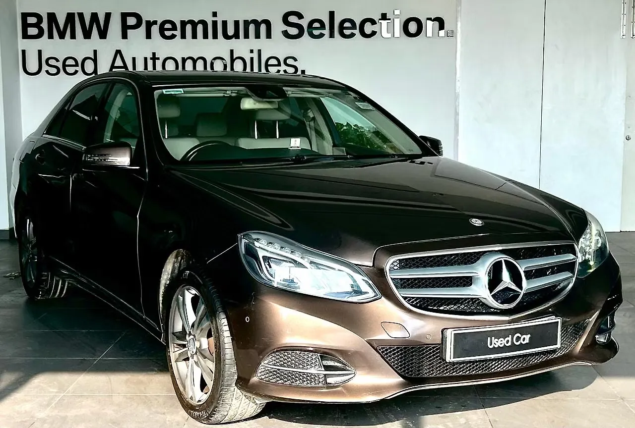 2014 Mercedes-Benz E-Class E200 1