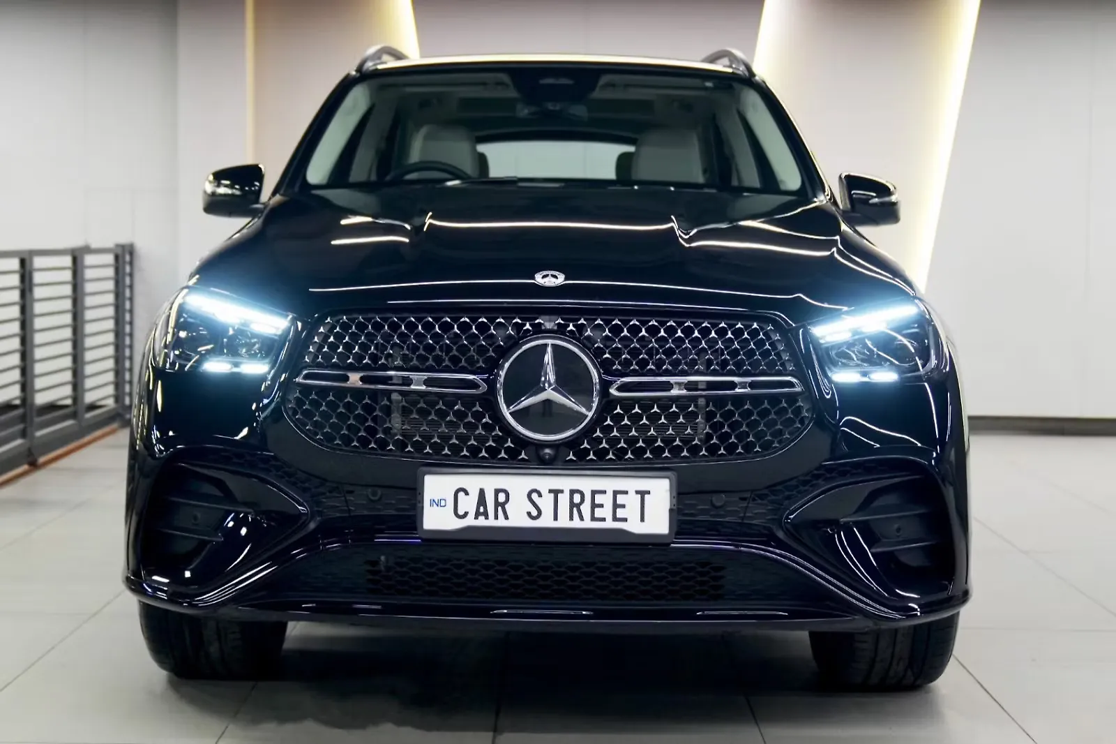 2026 Mercedes-Benz GLE 450 4MATIC LWB Mild Hybrid(Electric + Petrol) 3.0L Turbo Automatic 1