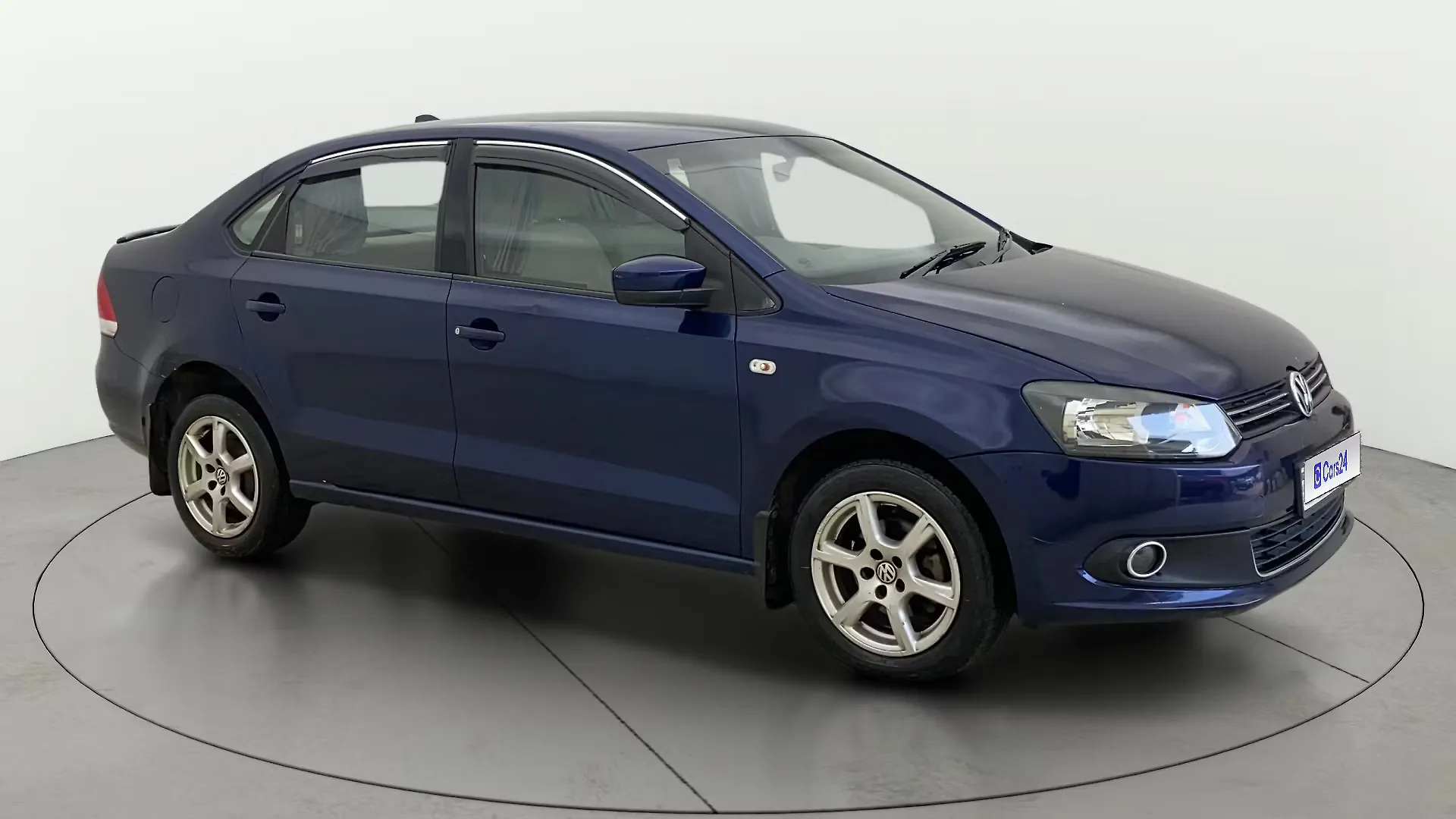 2013 Volkswagen Vento Highline Diesel 1