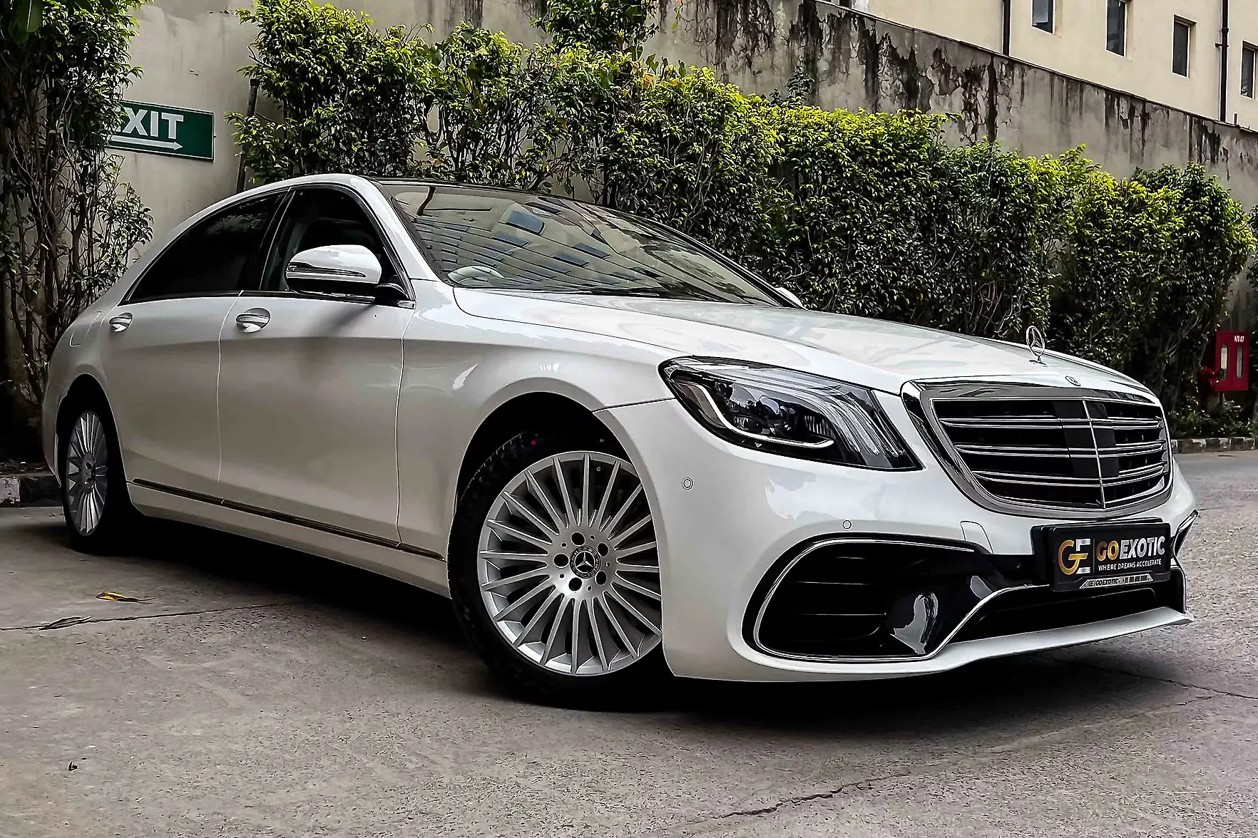 2017 Mercedes-Benz S-Class S 400 1