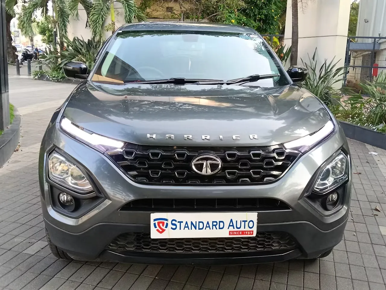 2022 Tata Harrier XTA Plus 1