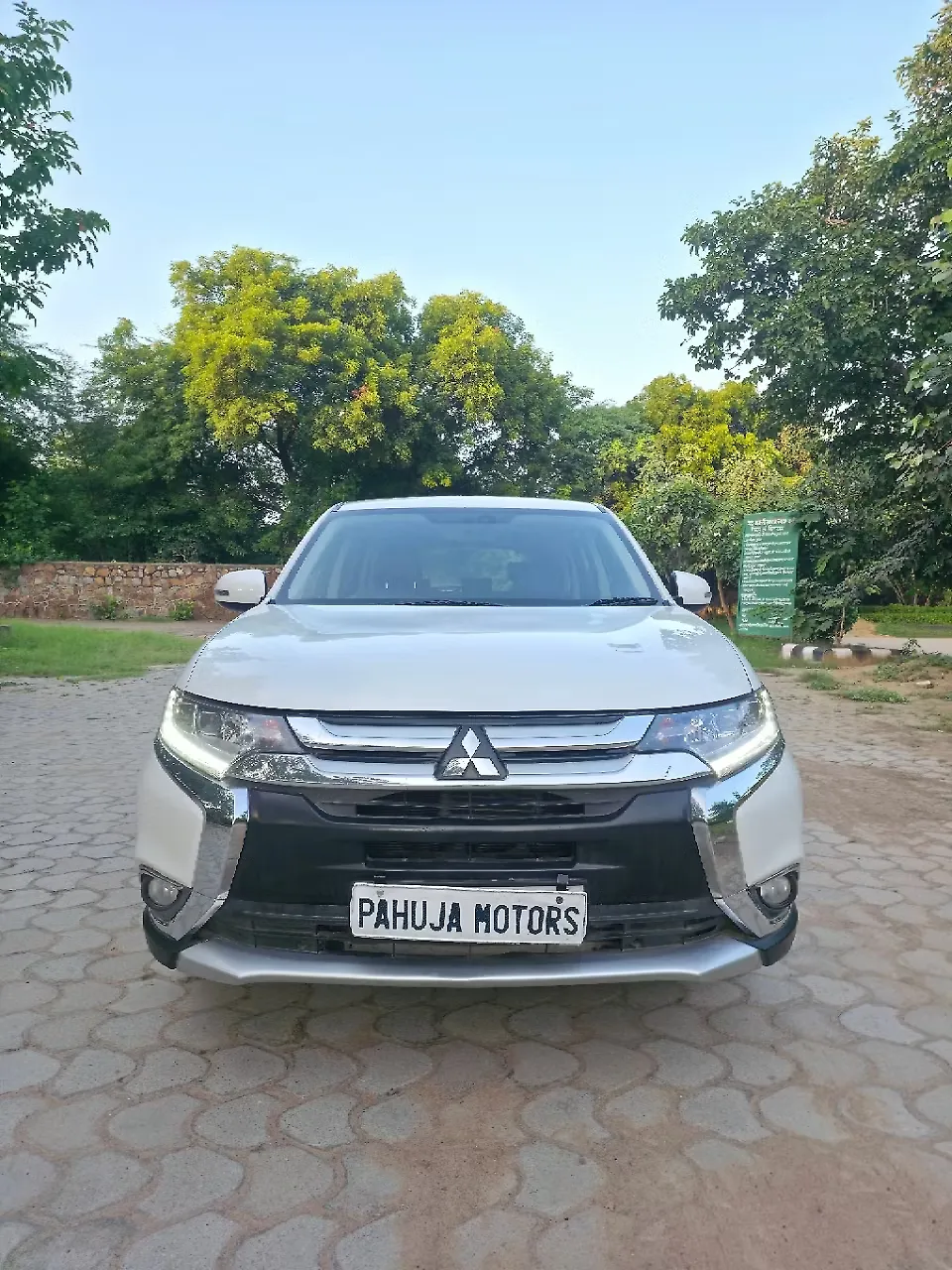 2021 Mitsubishi Outlander 4X4 1