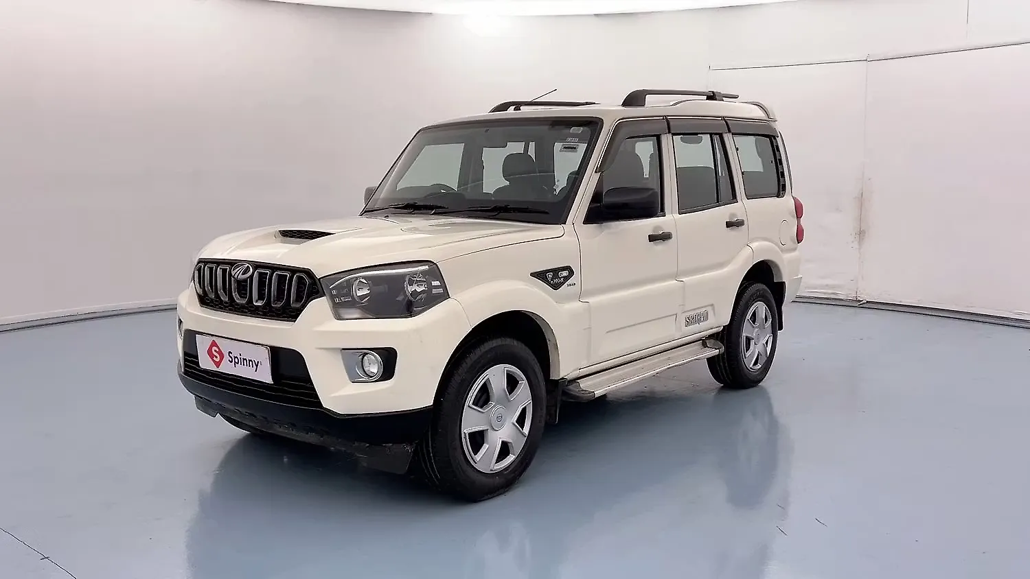 2022 Mahindra Scorpio S5 1