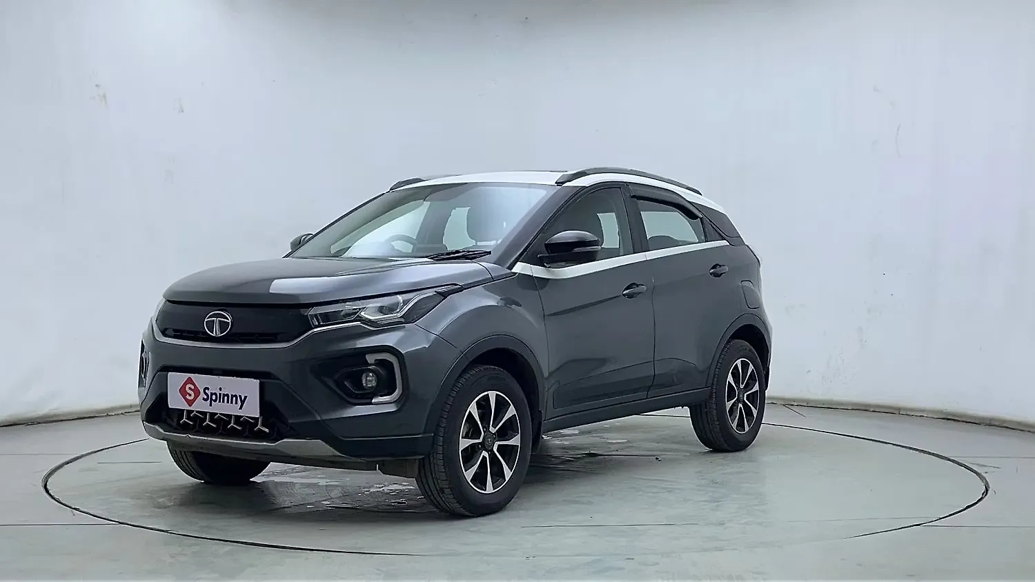 2020 Tata Nexon XZA Plus (O) Dual Tone 1