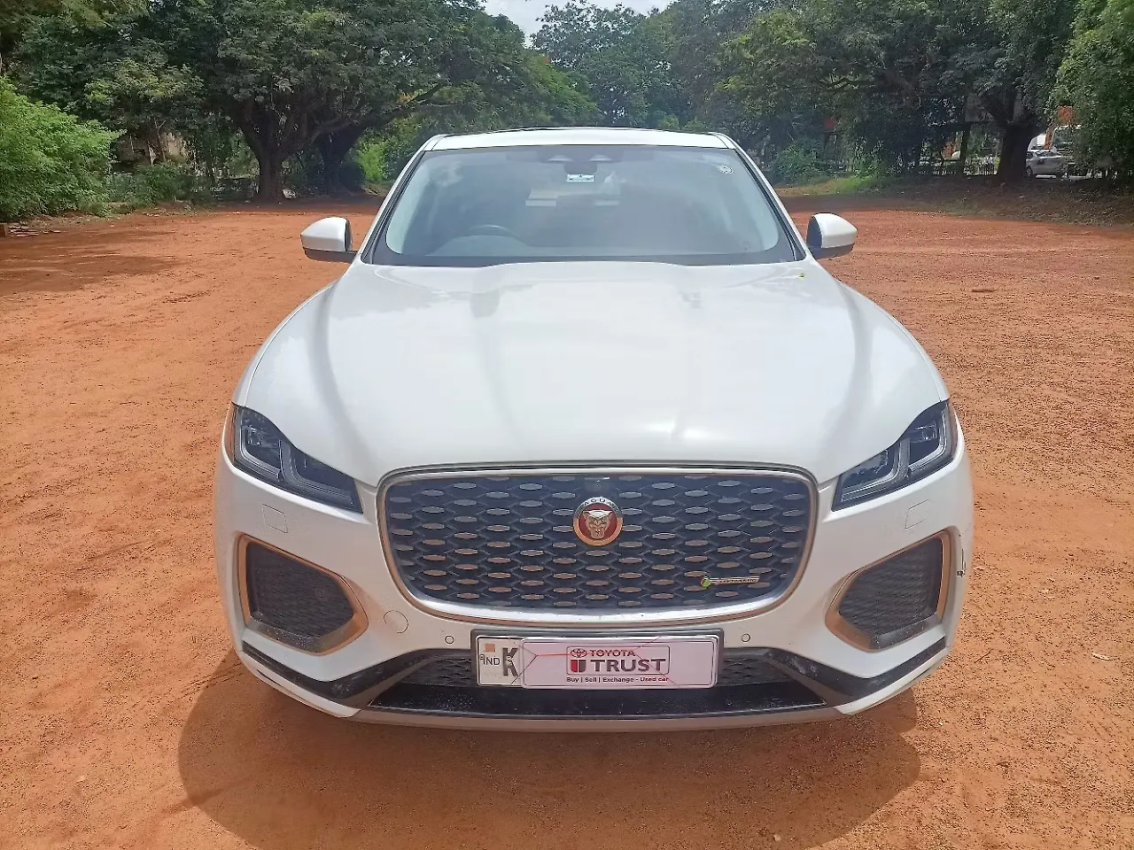 2023 Jaguar F-Pace S R-Dynamic 2.0 Diesel 1