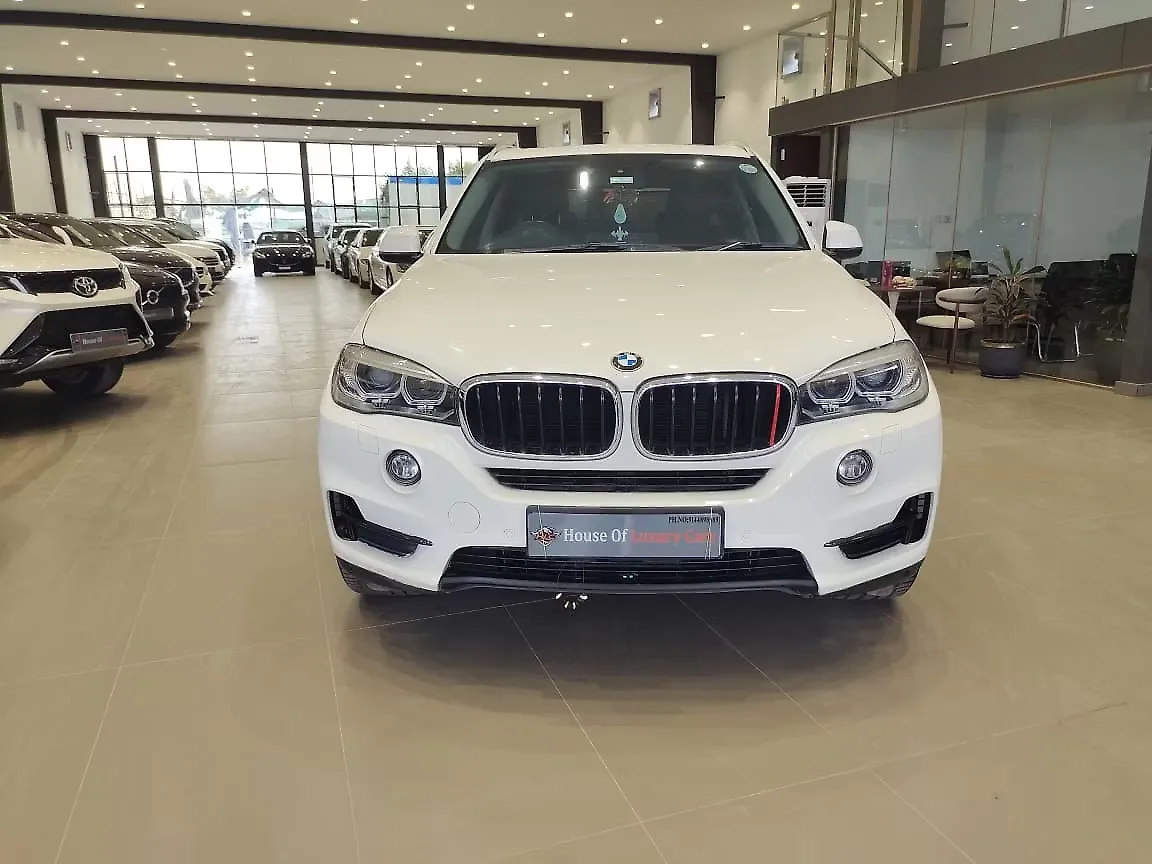 2015 BMW X5 xDrive30d Pure Experience (5 Seater) 1