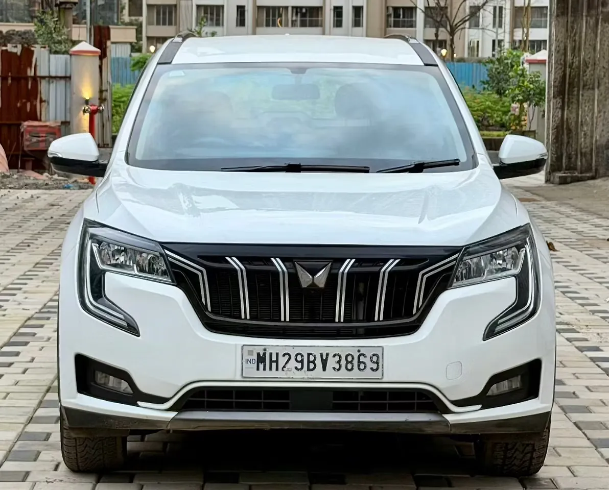 2022 Mahindra XUV700 MX Diesel MT 5 STR [2021] 1