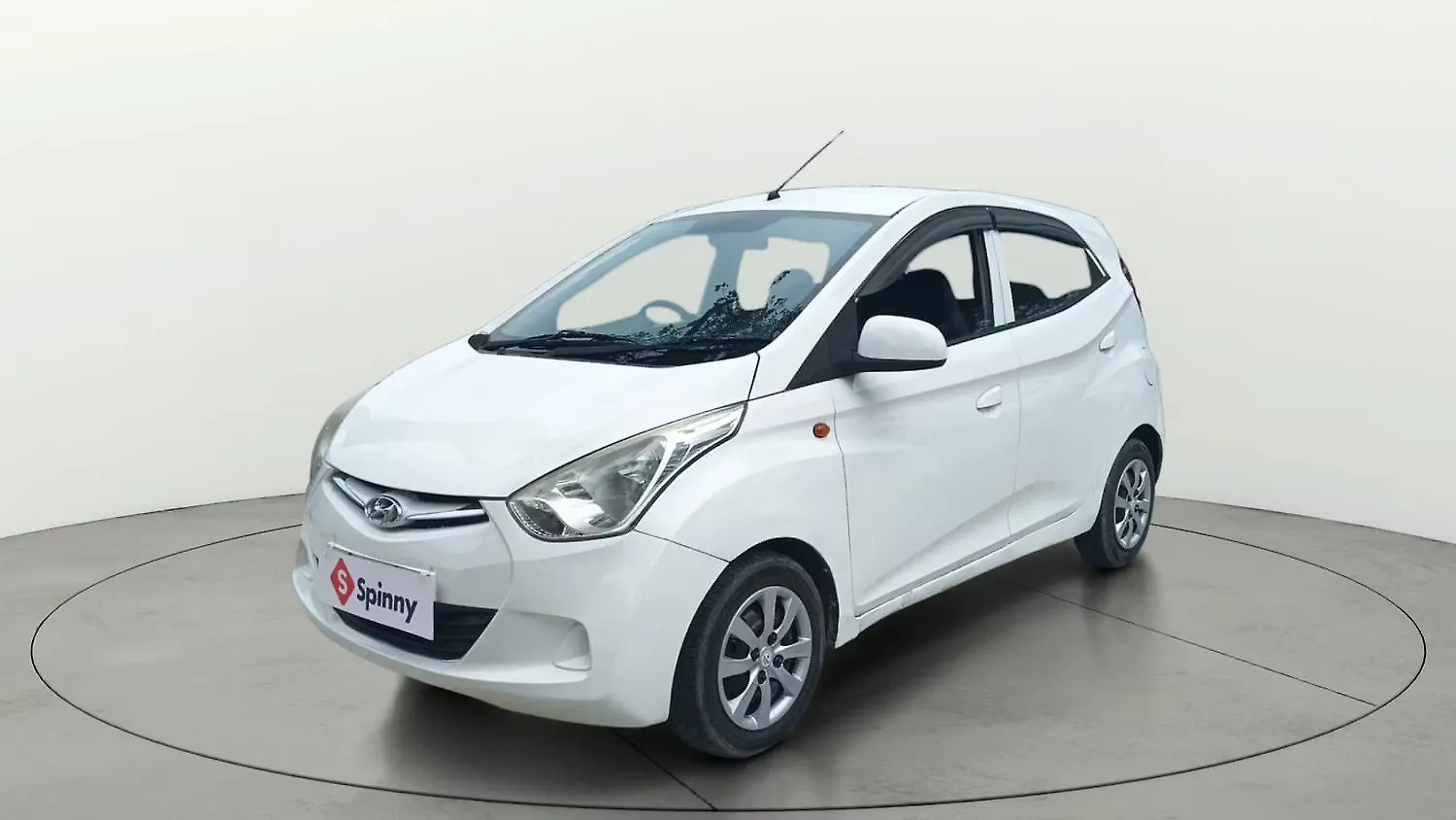 2017 Hyundai Eon Sportz 1