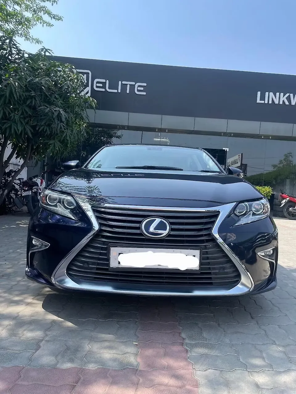 2017 Lexus ES 500e 300h 1