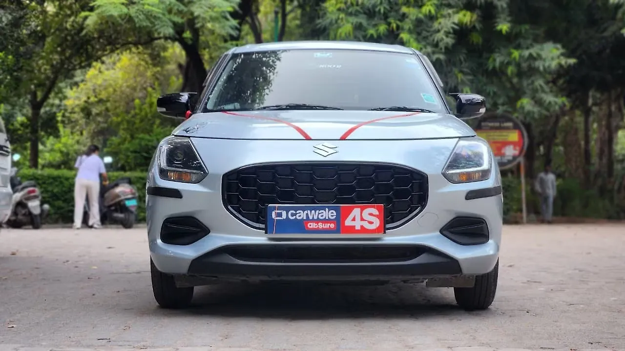 2026 Maruti Suzuki Swift VXi Petrol Manual 1