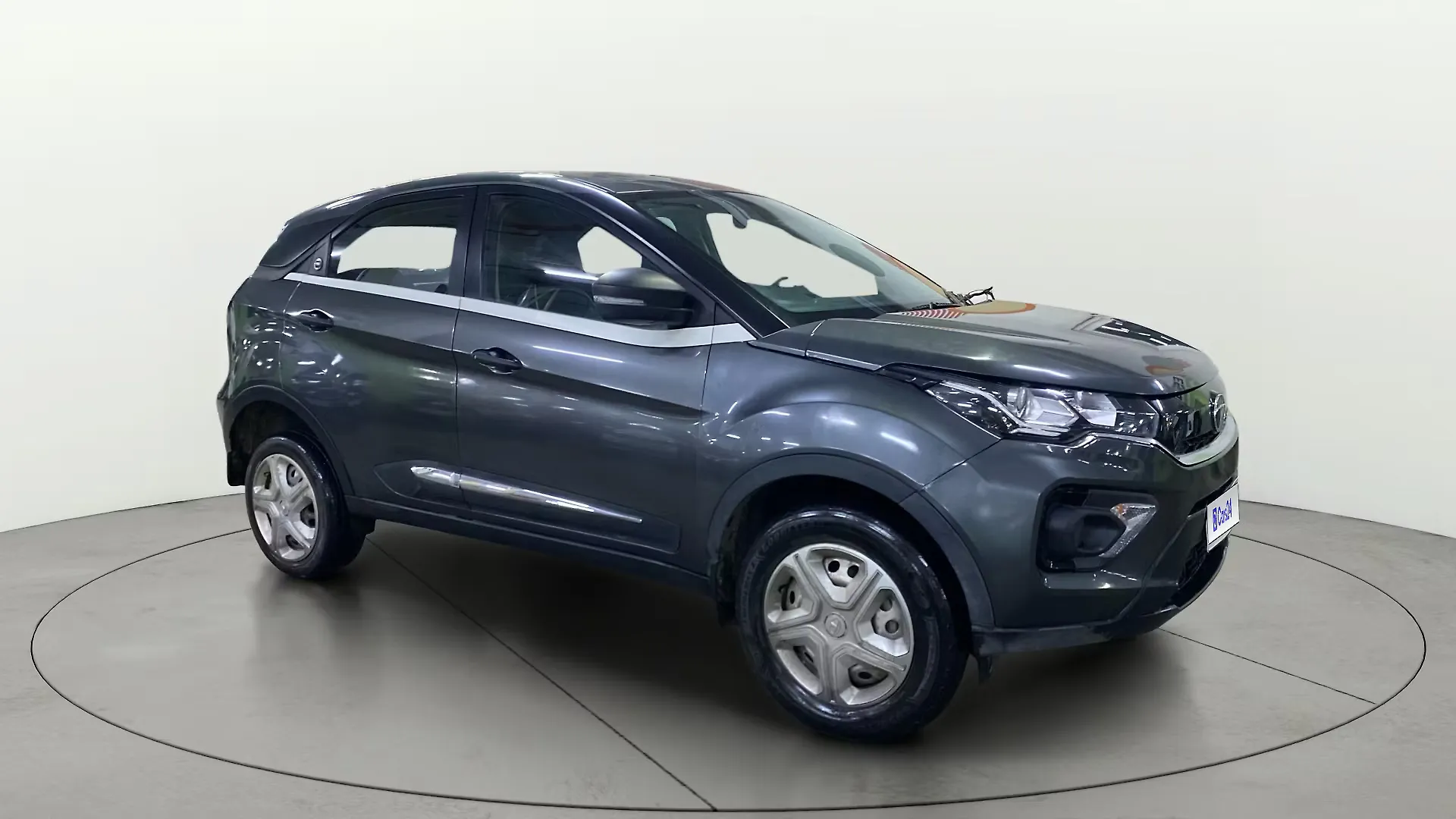 2023 Tata Nexon XE 1