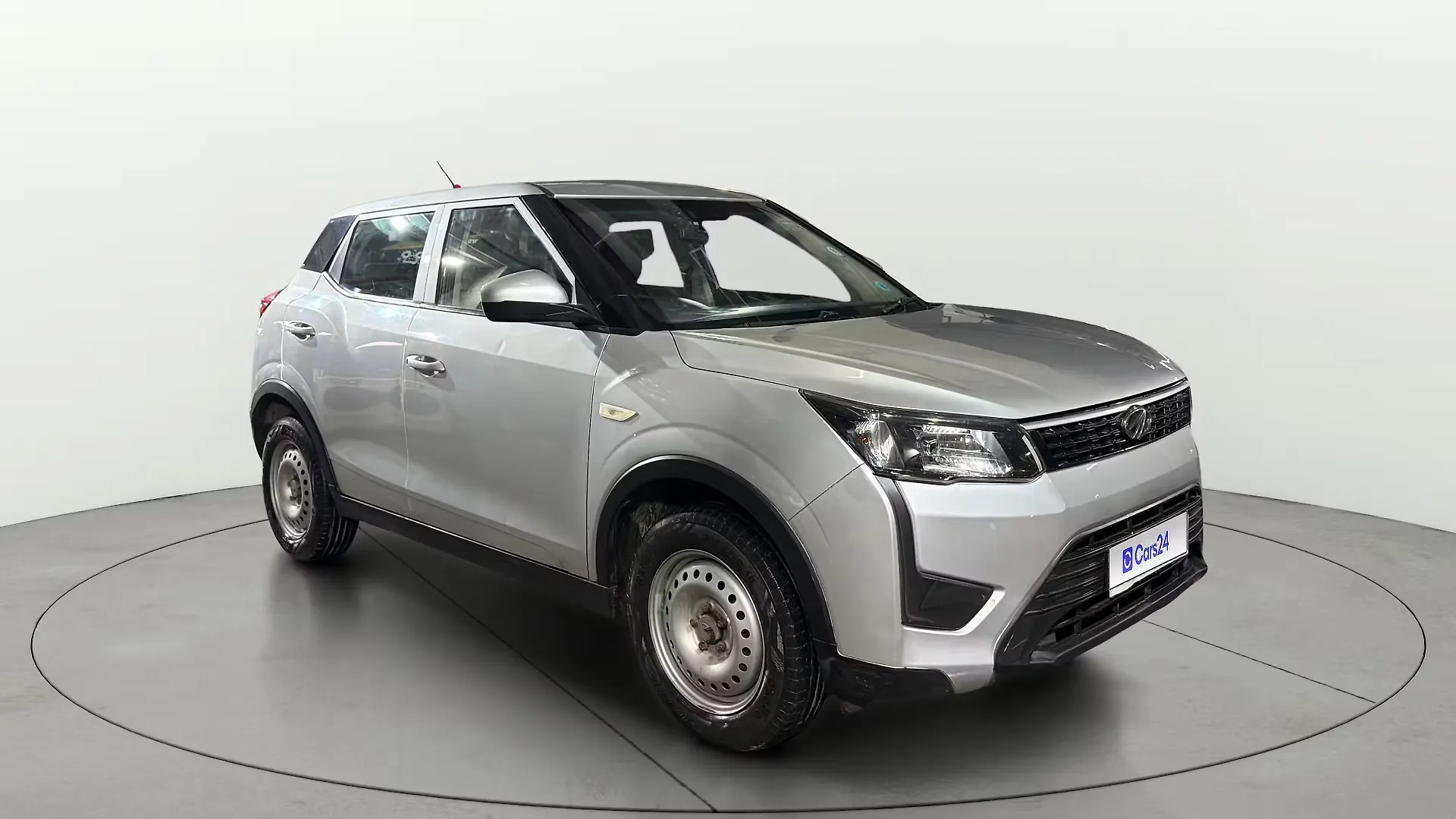 2019 Mahindra XUV300 1.5 W4 [2019-2020] 1