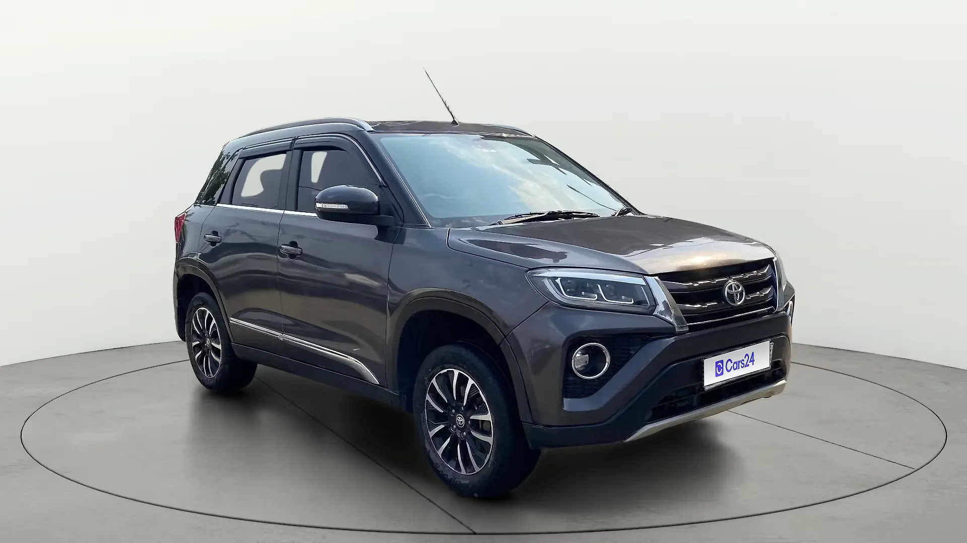 2022 Toyota Urban Cruiser Premium Grade MT 1