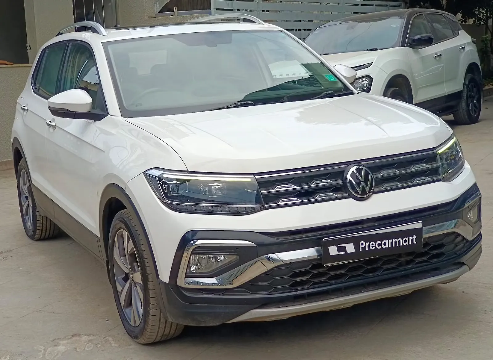 2022 Volkswagen Taigun Topline 1.0 TSI AT 1