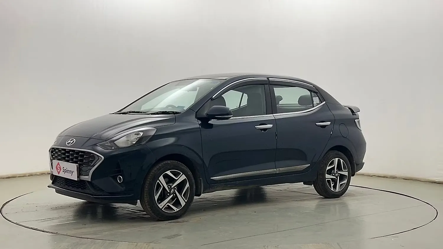 2022 Hyundai Aura SX 1.2 Petrol 1