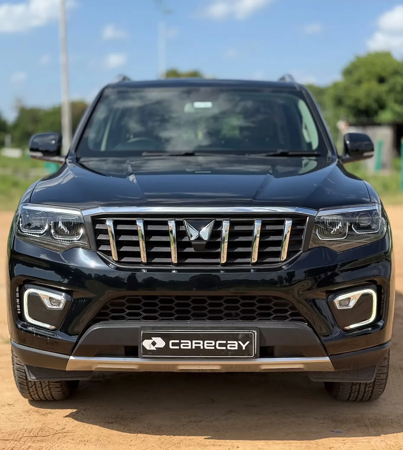 2024 Mahindra Scorpio N Z8 Diesel AT 2WD 7 STR [2023-2024] 1